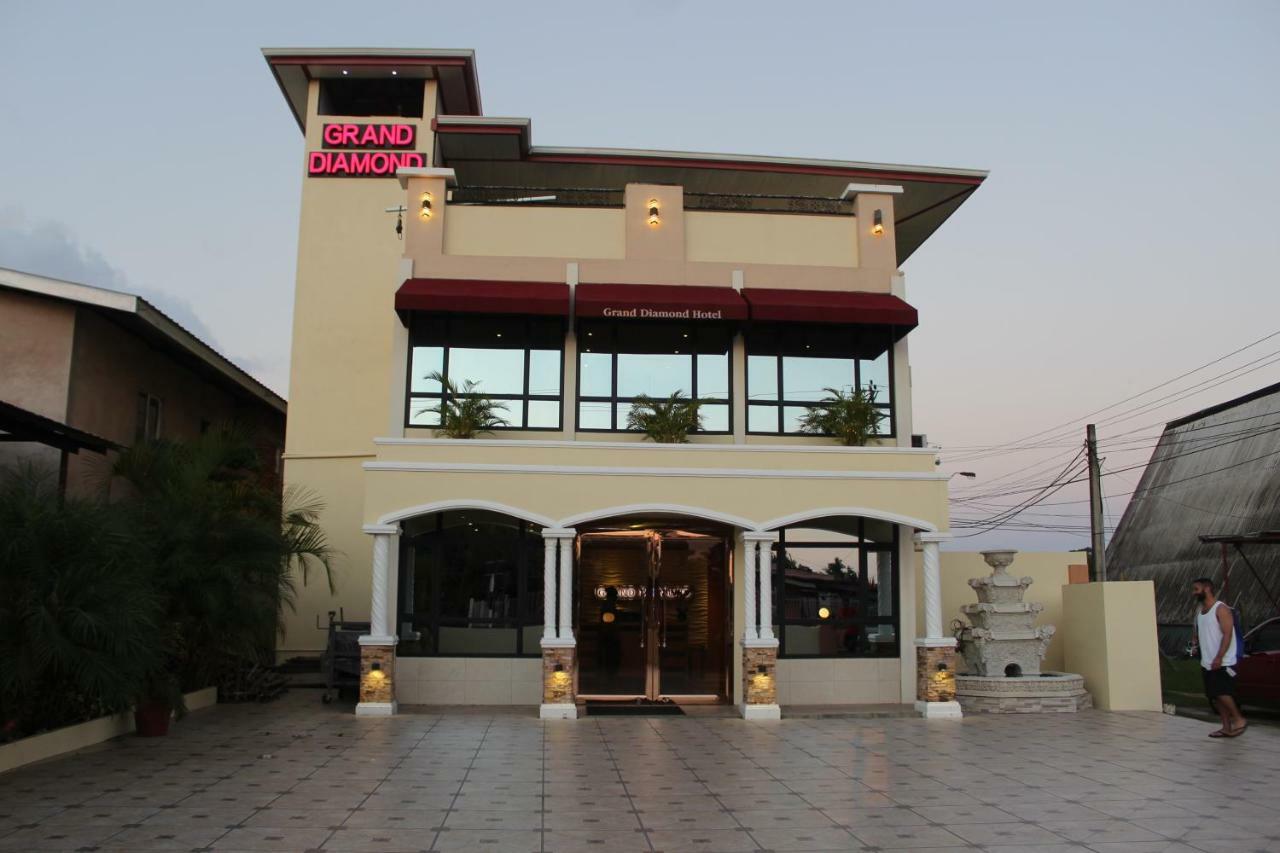 Grand Diamond Hotel Trinidad Piarco エクステリア 写真