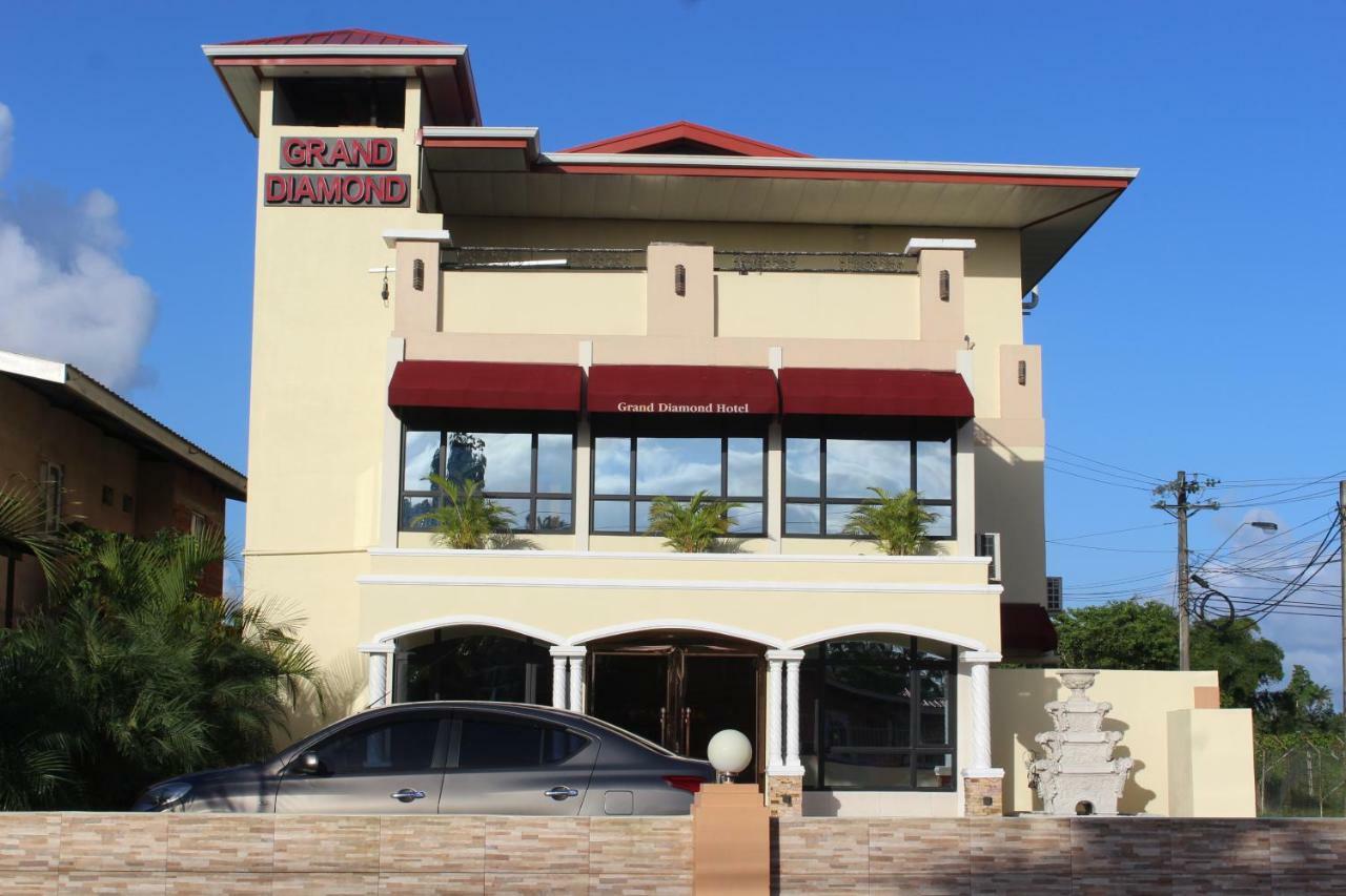 Grand Diamond Hotel Trinidad Piarco エクステリア 写真